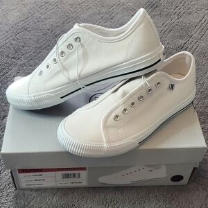 NWB Hurley Women's Chloe Slip On Fashion Sneaker Low Top Shoes